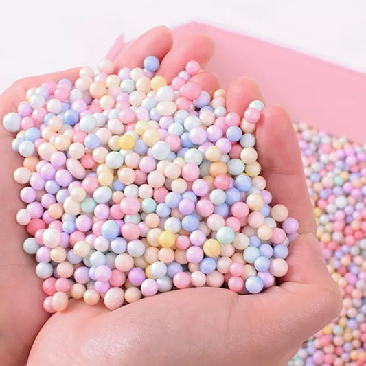 Remplissage de boîte cadeau en boule de mousse colorée Décoration en boule de mousse colorée