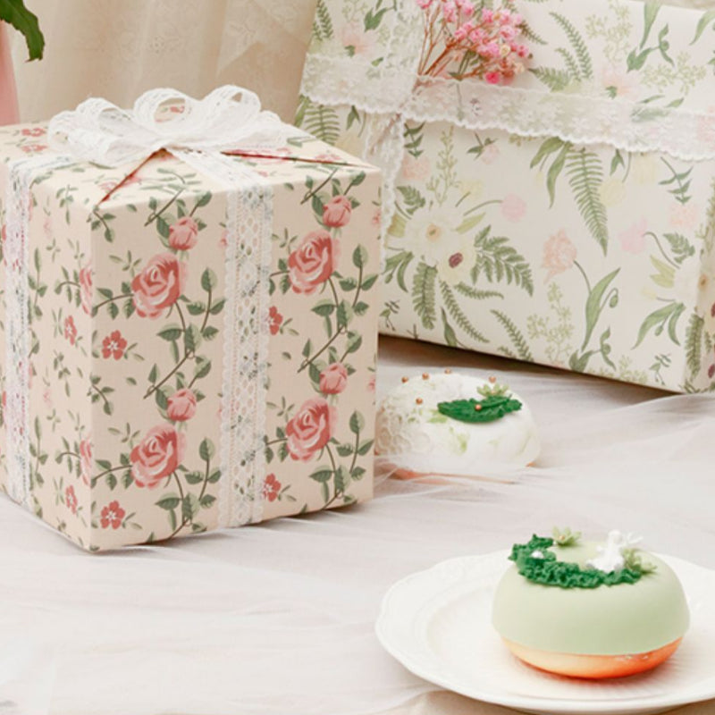 ورق تغليف بنمط زهور عتيق ورق تغليف هدايا العيد