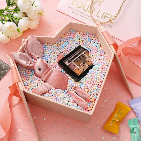 Remplissage de boîte cadeau en boule de mousse colorée Décoration en boule de mousse colorée