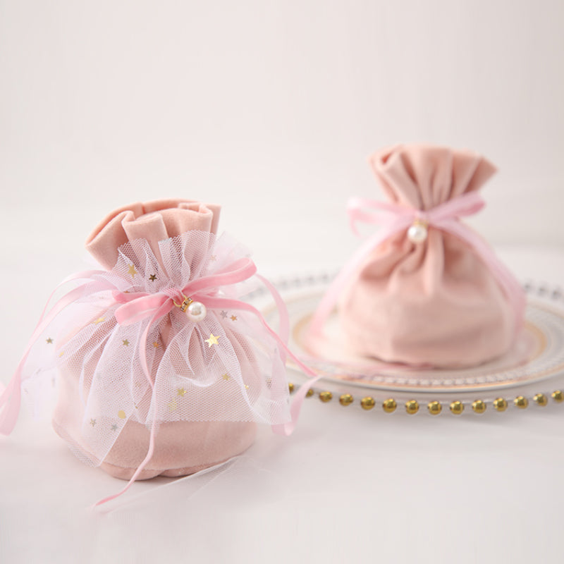 أكياس هدايا مخملية وأكياس حلوى الزفاف مع عبوة من 10 قطع