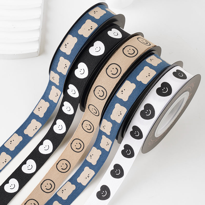 Ruban d'ours de dessin animé, ruban d'amour souriant, ruban d'emballage de boîte-cadeau de bouquet