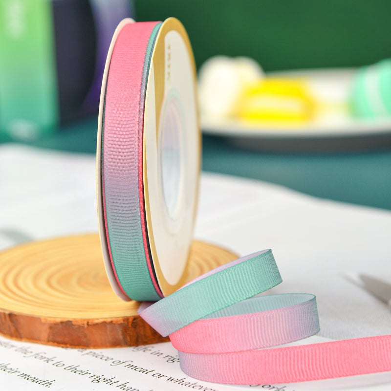 Ruban d'emballage cadeau de fleurs de Saint-Valentin de couleur dégradée de 22 m