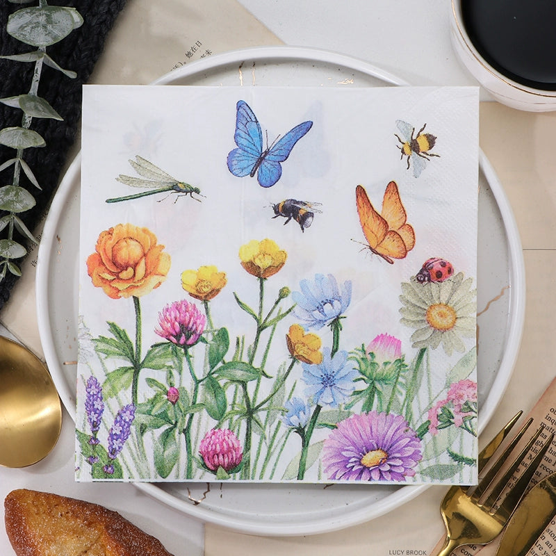 Serviettes colorées à imprimé libellule et papillon - 20 par paquet