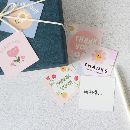 Mini étiquettes carrées de remerciement en forme de fleur, cartes de bénédiction, emballage de pâtisserie, étiquettes décoratives pour cadeaux