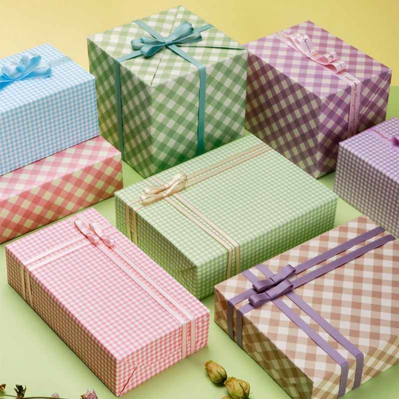 ورق تغليف الهدايا المنقوش ورق تغليف هدايا عيد الميلاد