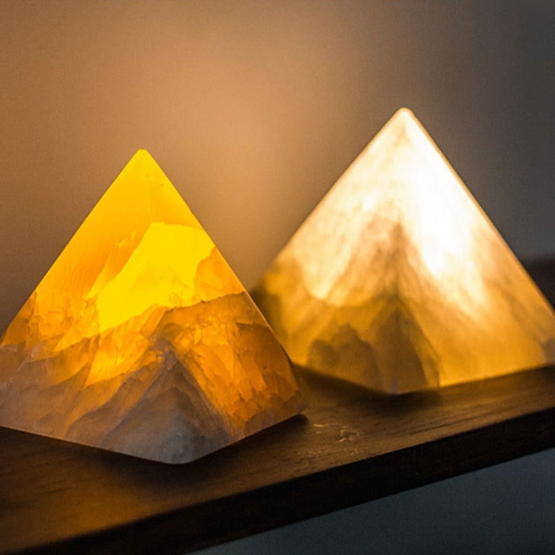 Veilleuse minérale pyramidale pour chambre à coucher, lumière de sommeil, décoration créative pour la maison