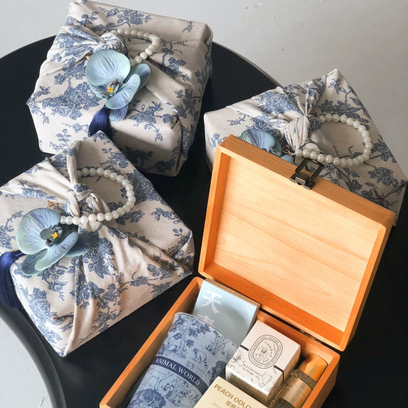 Blue and White Porcelain Furoshiki Gift Packaging Wooden Gift Box